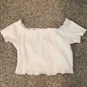 size small white crop top
